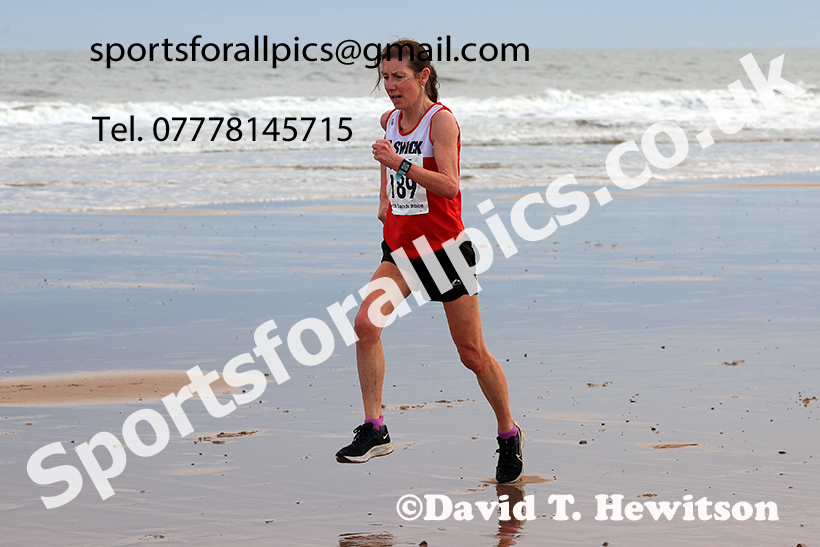 The 2024 Blyth Beach Run, Northumberland.   Photo: David T. Hewitson/Sports for All Pics